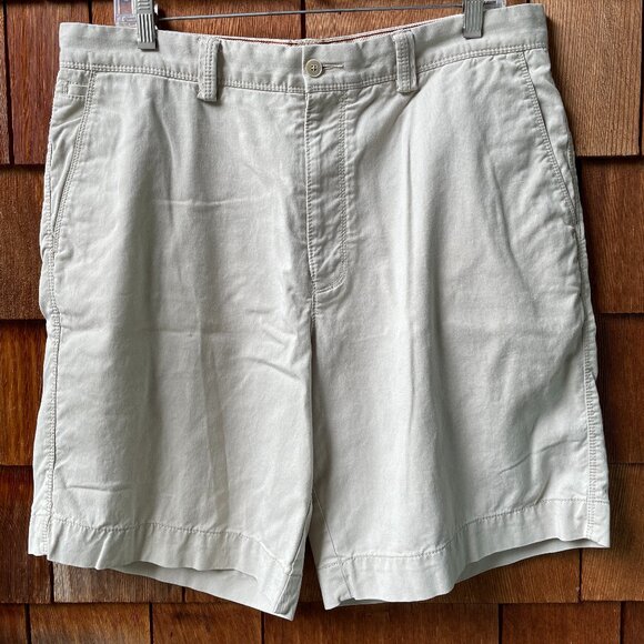 EUC Tommy Bahama Light Tan Stretch Wrinkle Resistant Shorts in Men's 35